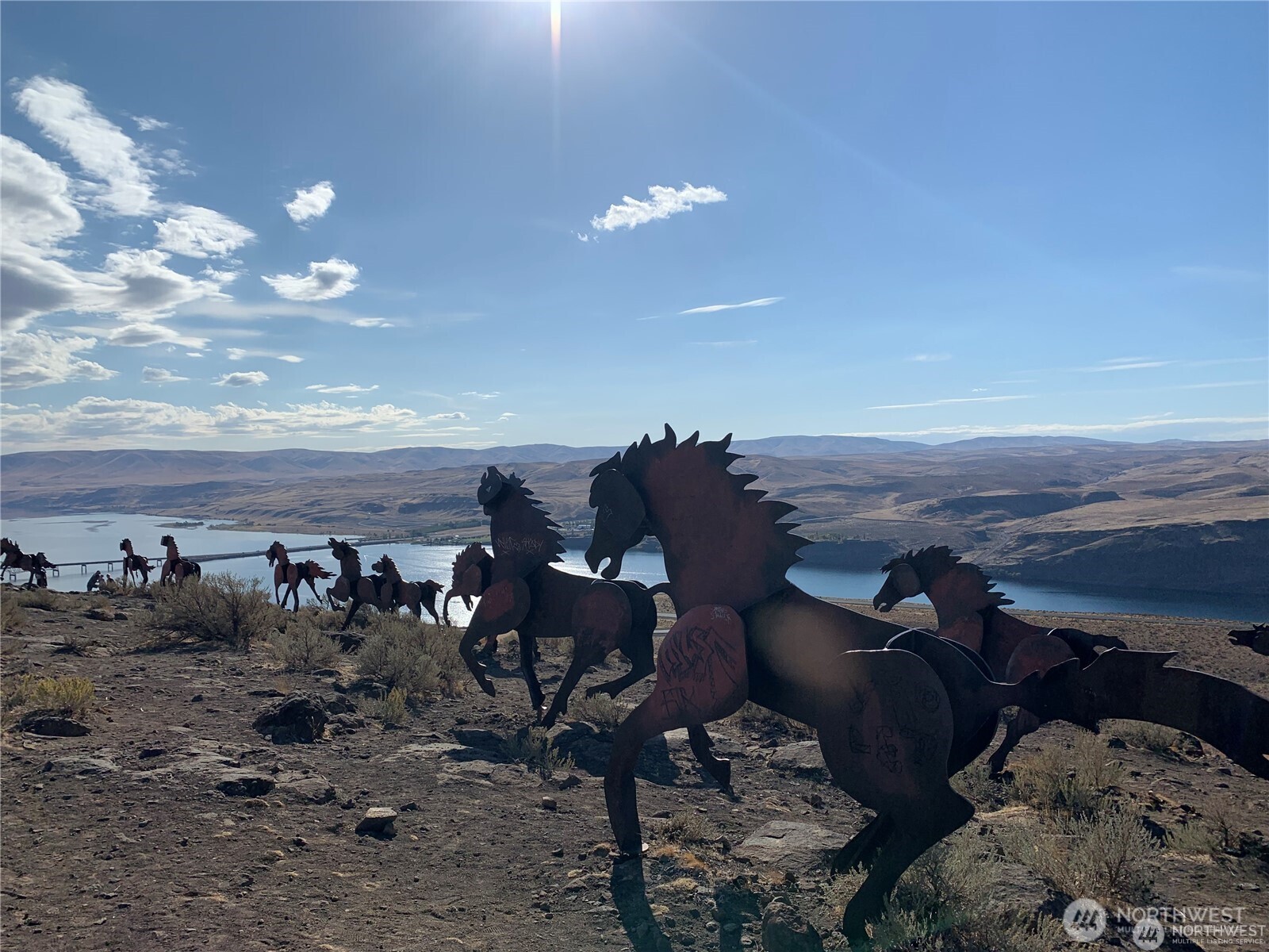 110 Basin Pointe Loop Vantage, WA 98950 - Photo 16 of 17 a view of a terrace with lawn chairs