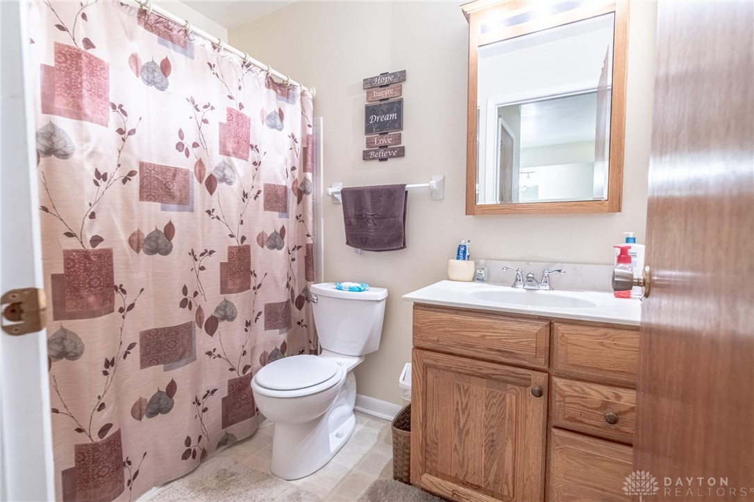 2143 Springmill Road Kettering, OH 45440 - Photo 17 of 35 Gallery Image 17