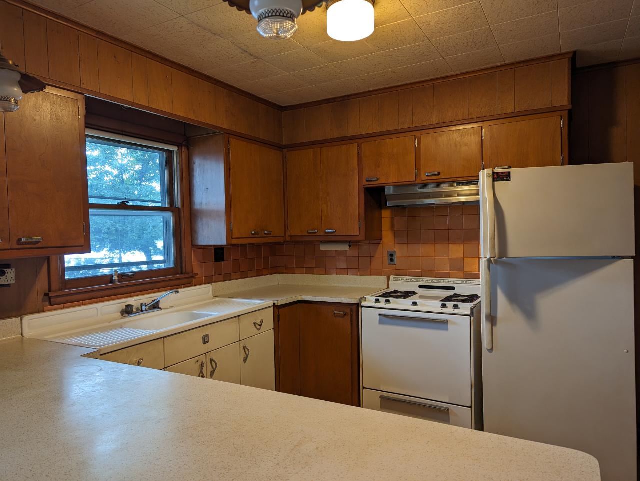 3937 Peninsula Road Park Falls, WI 54552 - Photo 12 of 21 Gallery Image 12