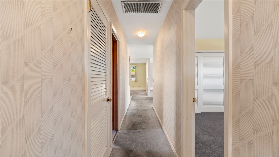 33 Newell Road Cranston, RI 02910 - Photo 34 of 44 Gallery Image 34