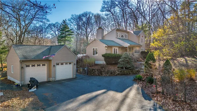 $689,900 | 140 Joe Sweet Road, Glocester, RI 02814