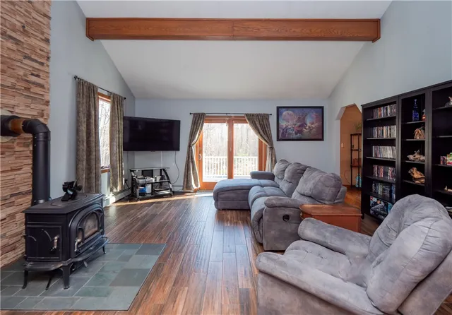 $689,900 | 140 Joe Sweet Road, Glocester, RI 02814