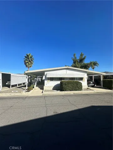 $97,000 | 881 North Lake Street, Unit 301, Hemet, CA 92544