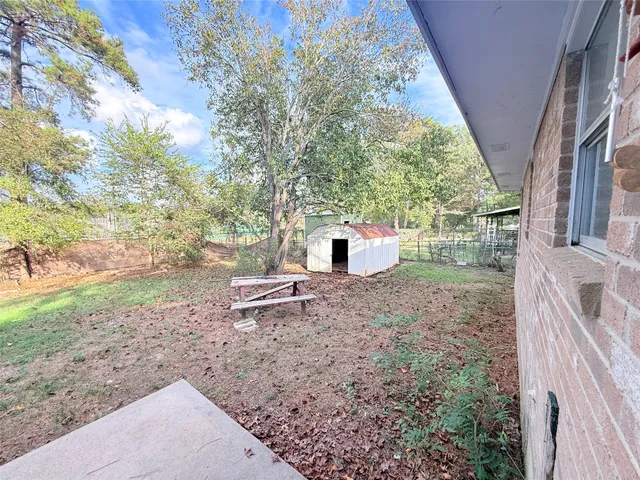 $1,450 | 208 Laurie Lane, Willis, TX 77378