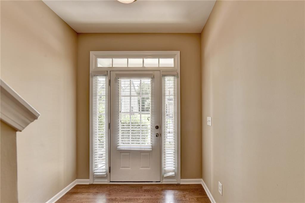 5740 Crestwick Way Cumming, GA 30040 - Photo 5 of 52