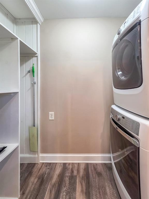 165 Horseshoe Bend Jasper, GA 30143 - Photo 17 of 44 a view of a room with wooden floor and white walls
