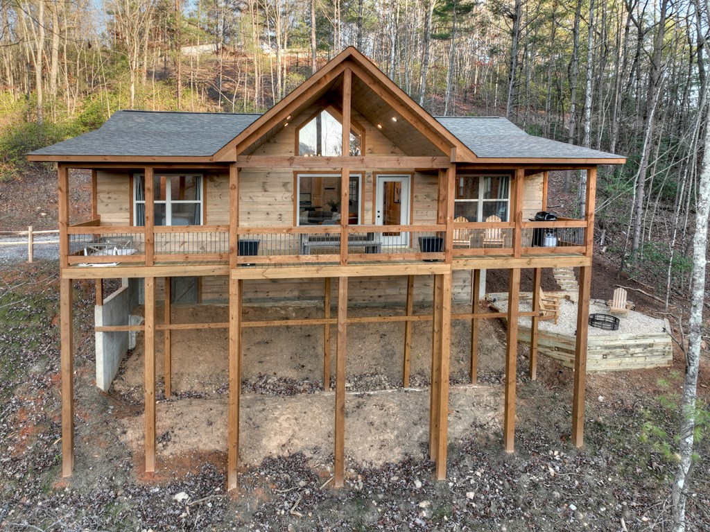 6 Oasis Drive Blue Ridge, GA 30513 - Photo 3 of 37 Gallery Image 3
