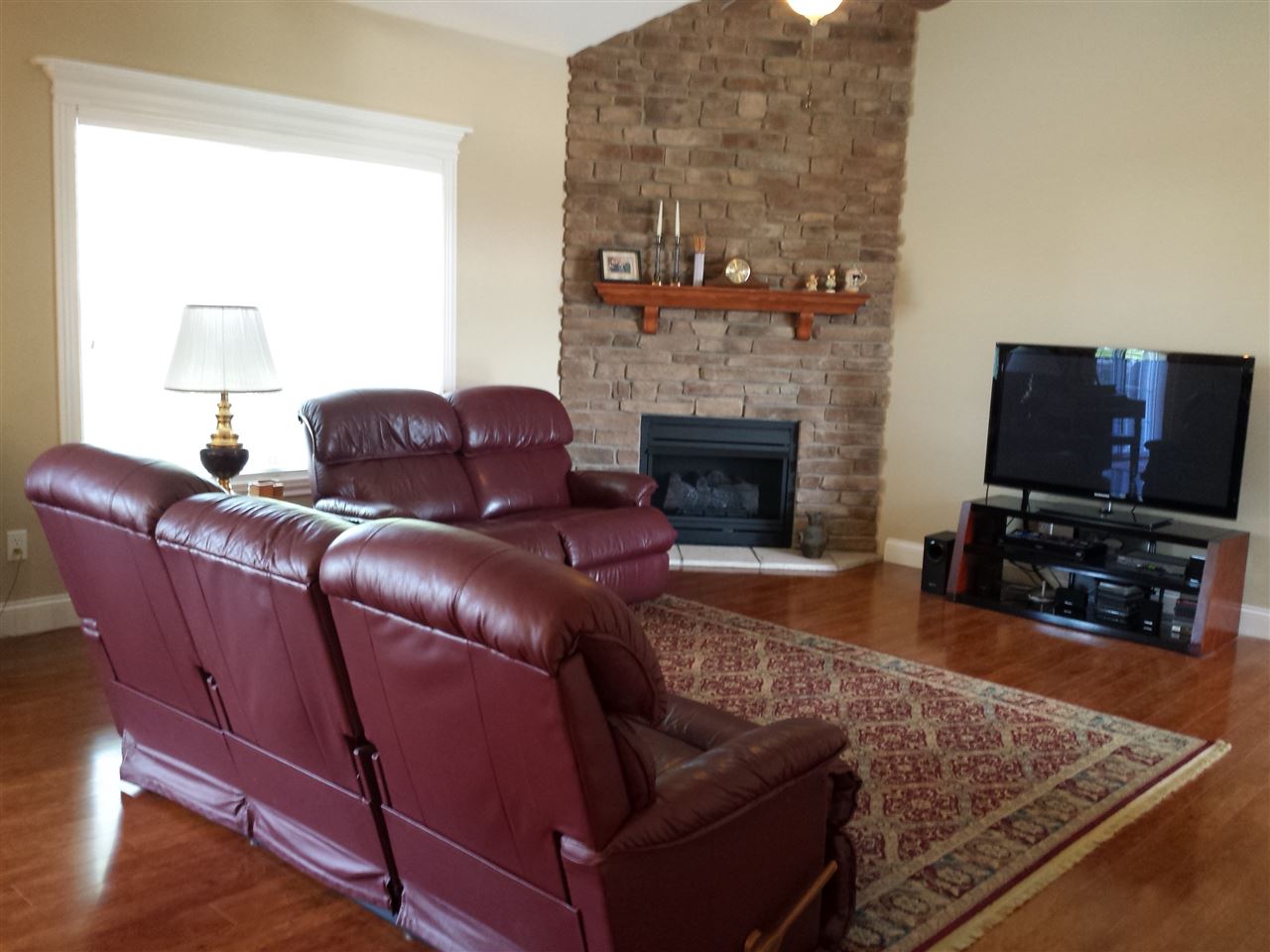 4468 Huntington Ridge Circle Newburgh, IN 47630 - Photo 7 of 29 Gallery Image 7