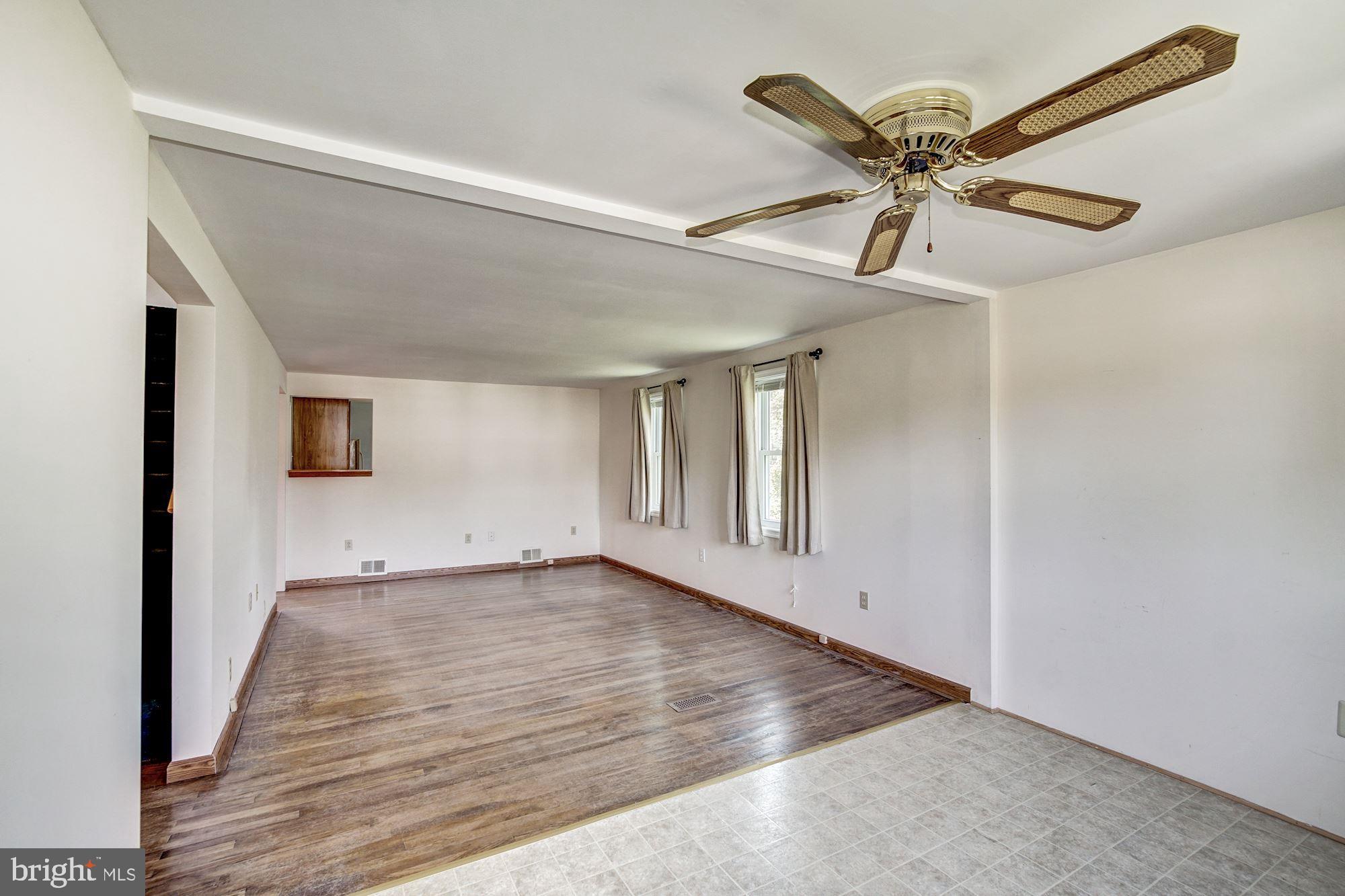 86 Seward Lane Aston, PA 19014 - Photo 13 of 44