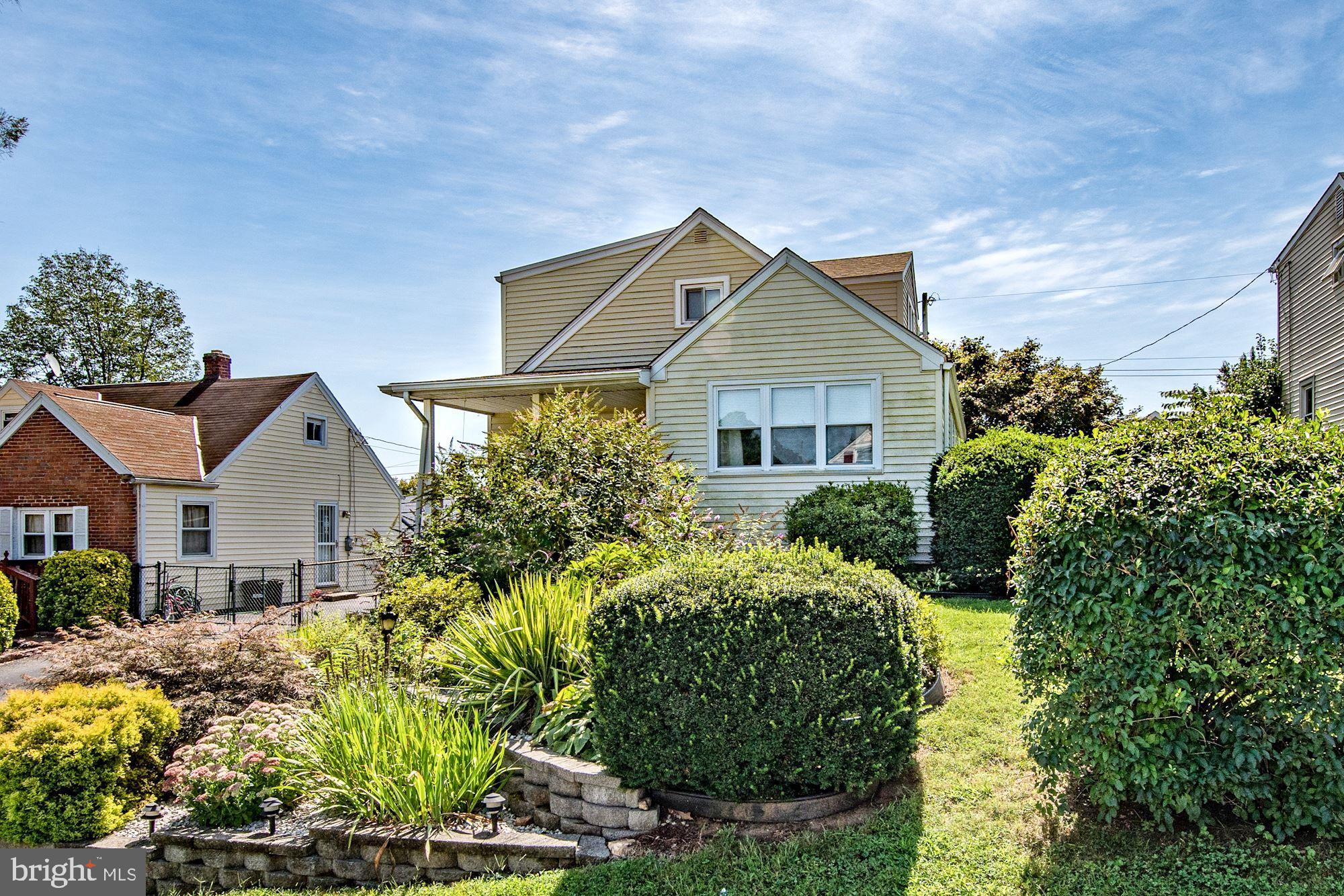 86 Seward Lane Aston, PA 19014 - Photo 3 of 44