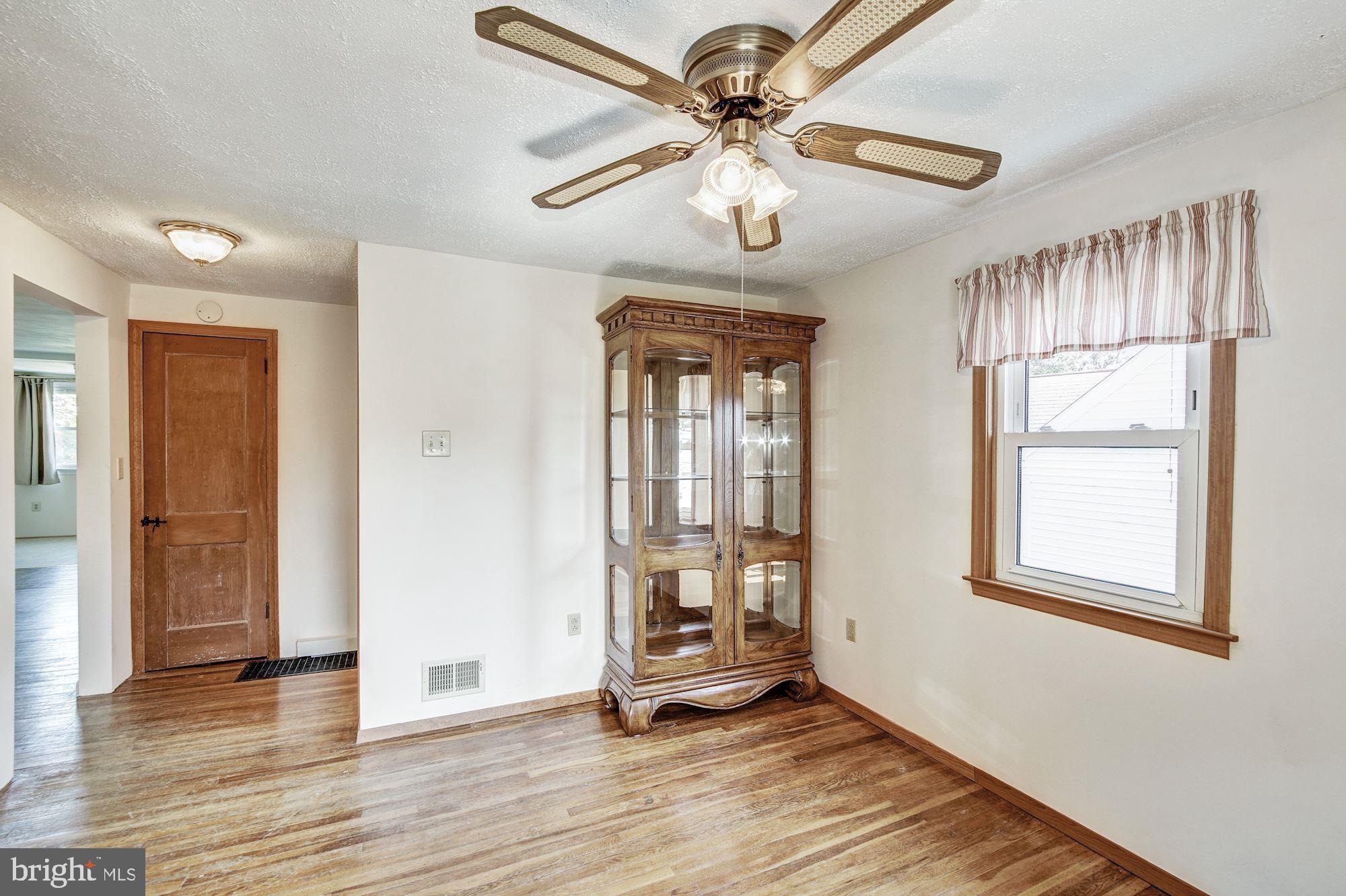 86 Seward Lane Aston, PA 19014 - Photo 22 of 44