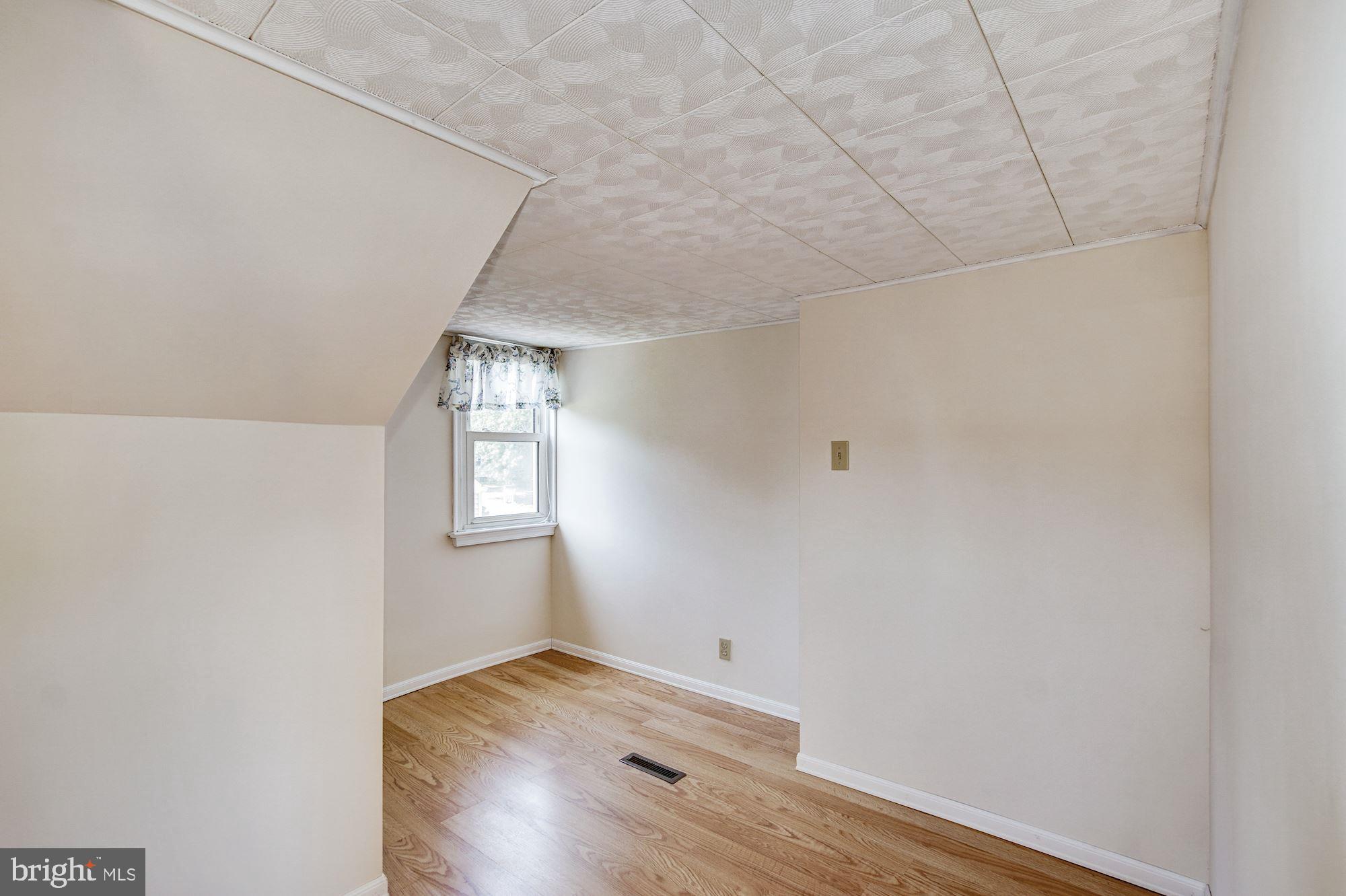 86 Seward Lane Aston, PA 19014 - Photo 30 of 44