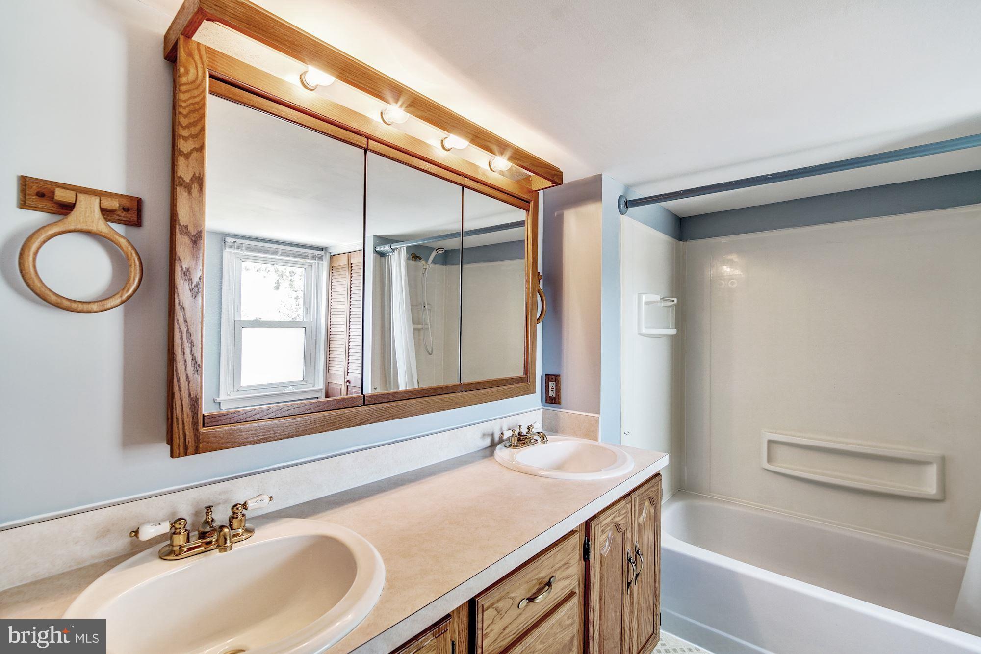 86 Seward Lane Aston, PA 19014 - Photo 34 of 44