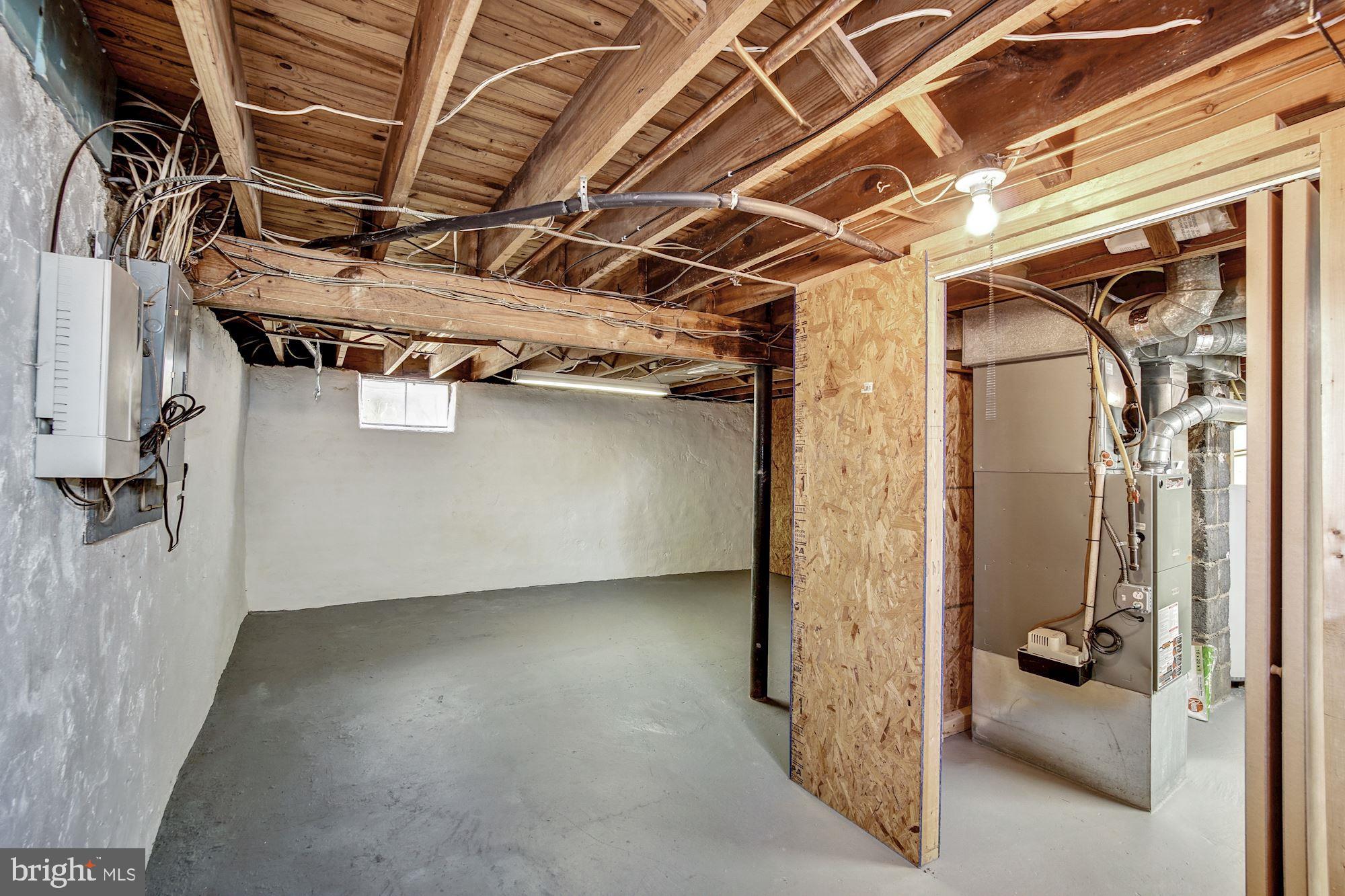 86 Seward Lane Aston, PA 19014 - Photo 37 of 44