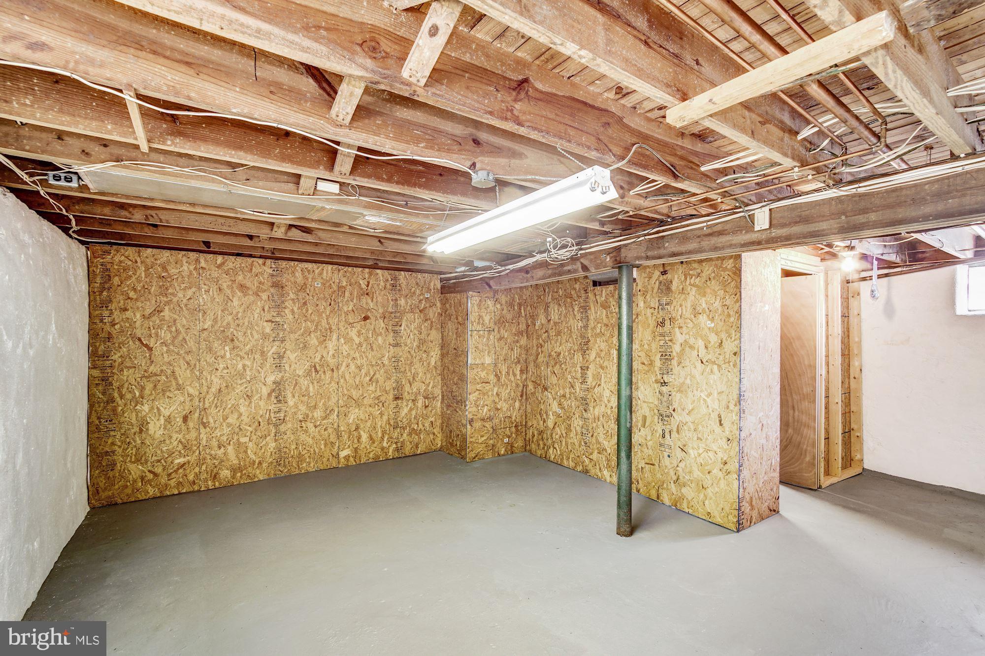 86 Seward Lane Aston, PA 19014 - Photo 38 of 44