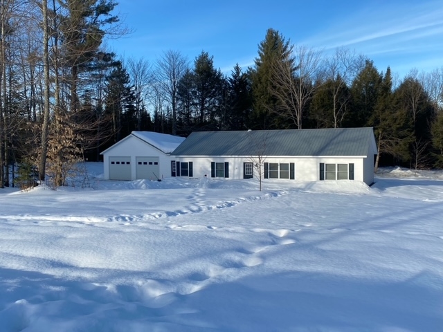 726 Elmore Road Morristown, VT 05661 - Photo 4 of 22 Gallery Image 4