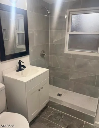 $2,150 | 172 North Main Street, Unit 5, Paterson, NJ 07522