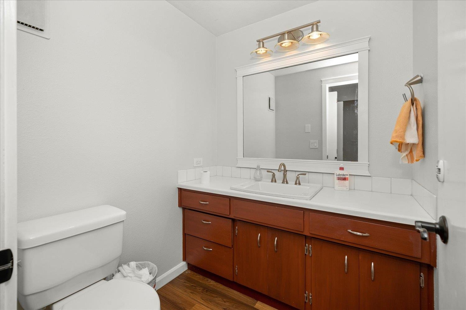 215-217 North Best Road Spokane Valley, WA 99216 - Photo 28 of 48 Gallery Image 28