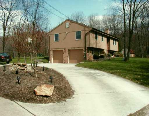 2504 Laurel Road Gibsonia, PA 15044 - Photo 2 of 7 Exterior Front.