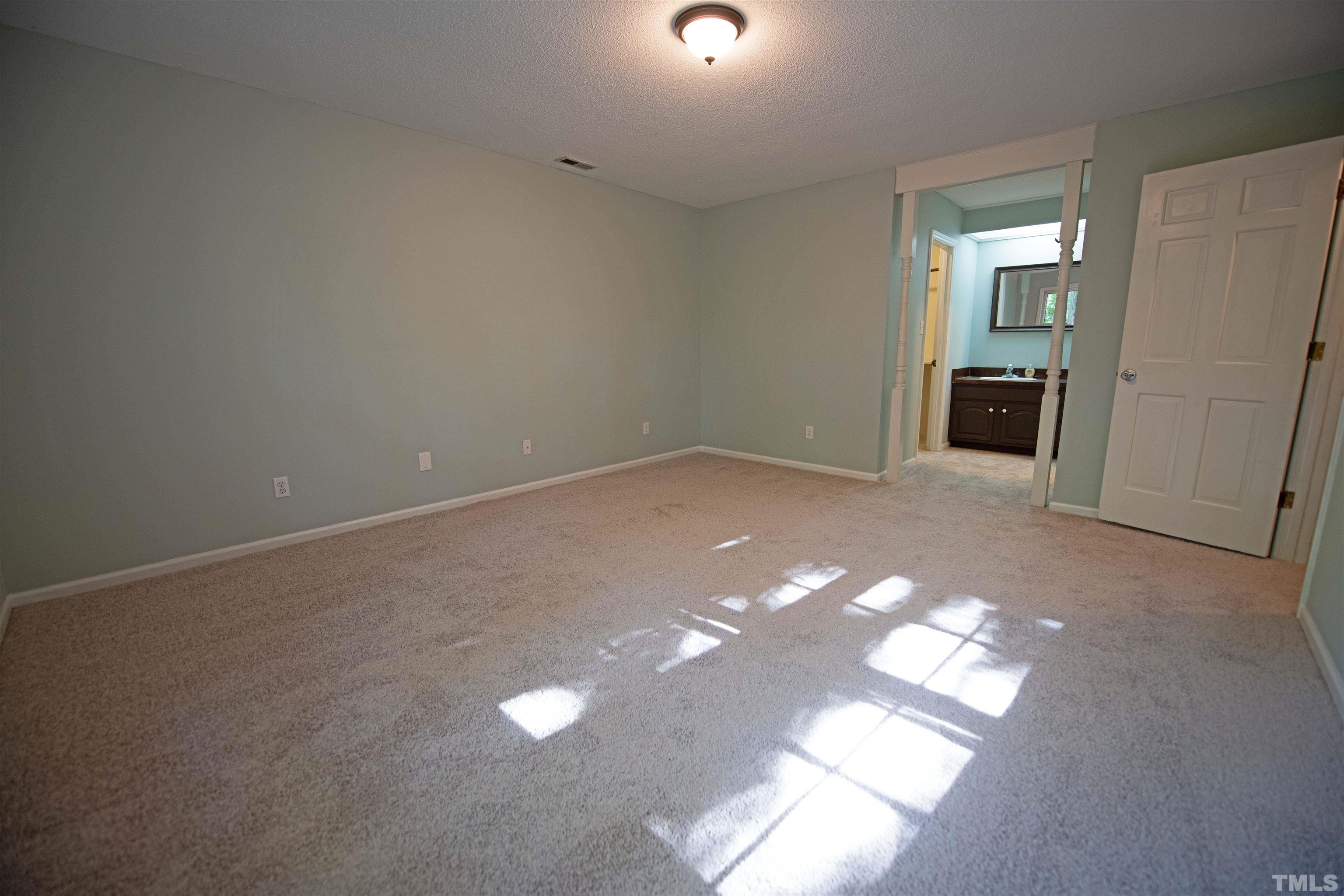 6705 Winding Trail Raleigh, NC 27612 - Photo 12 of 30 Gallery Image 12