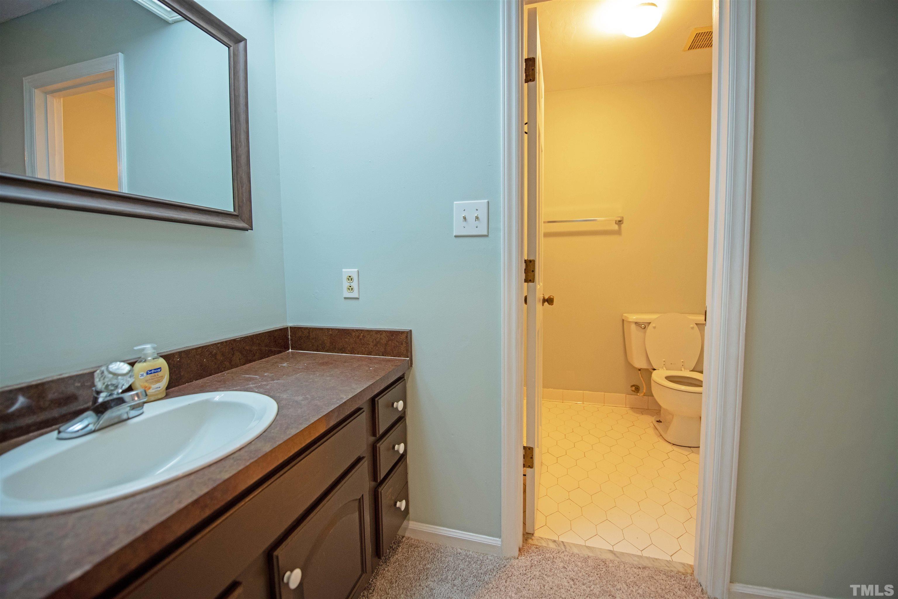 6705 Winding Trail Raleigh, NC 27612 - Photo 13 of 30 Gallery Image 13