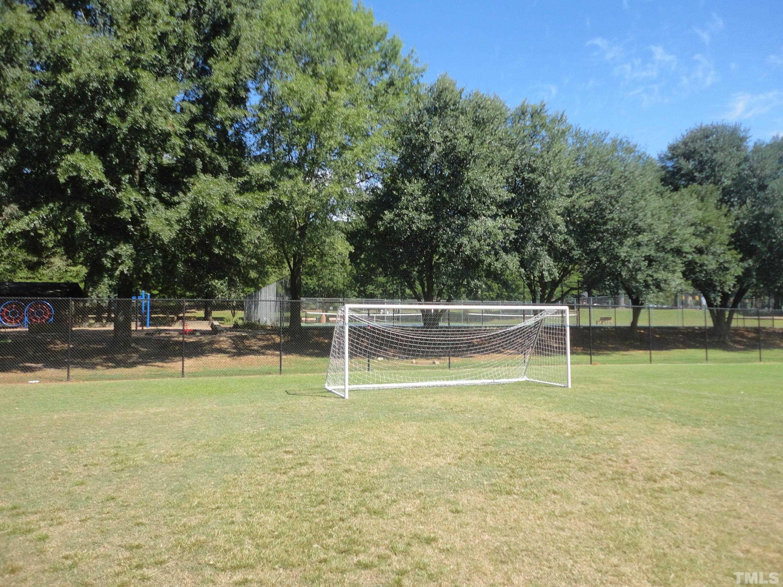 6705 Winding Trail Raleigh, NC 27612 - Photo 27 of 30 Gallery Image 27
