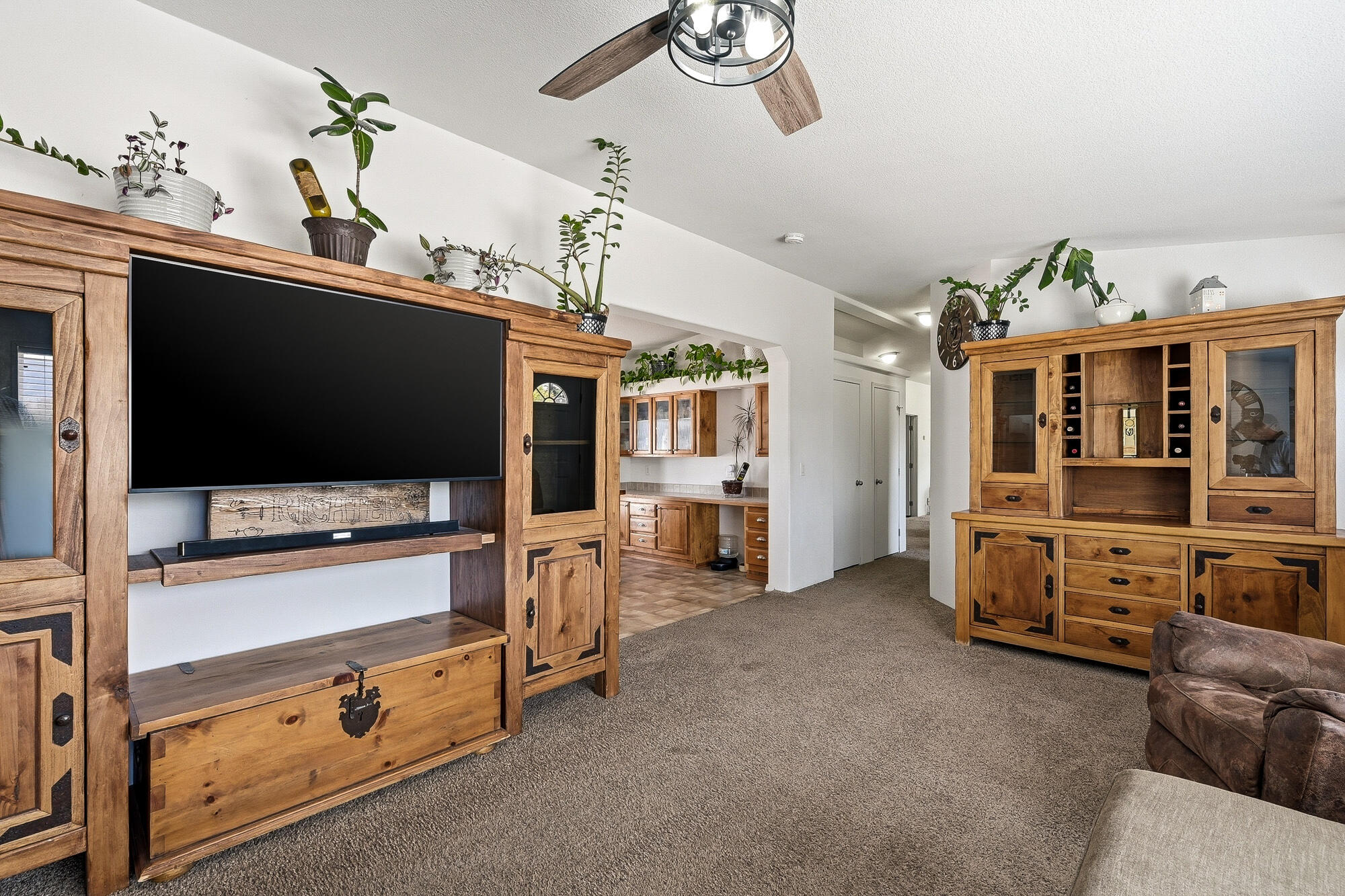 1637 East Midvalley Road Enoch, UT 84721 - Photo 5 of 48 1637 E Midvalley-16