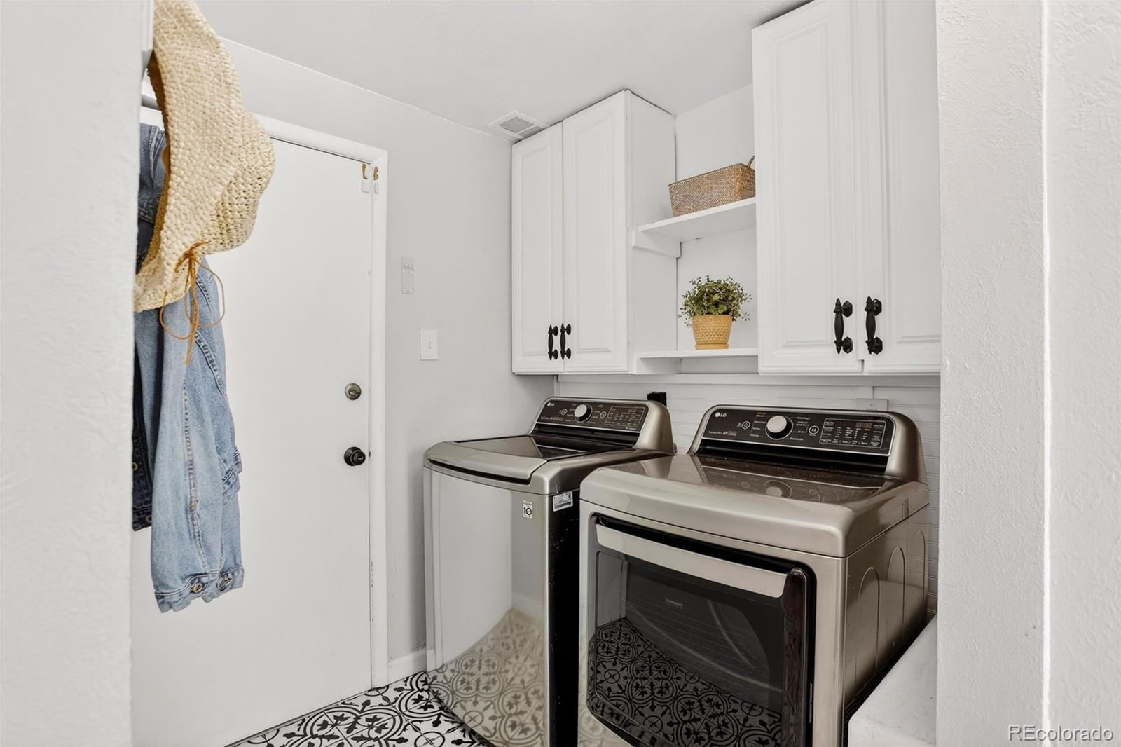 4160 Ammons Street Wheat Ridge, CO 80033 - Photo 24 of 32