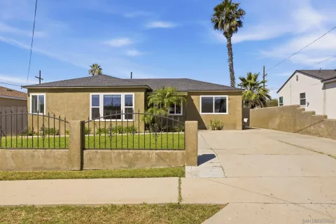 $899,900 | 34 North Clairmont Avenue, National City, CA 91950