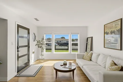 $899,900 | 34 North Clairmont Avenue, National City, CA 91950