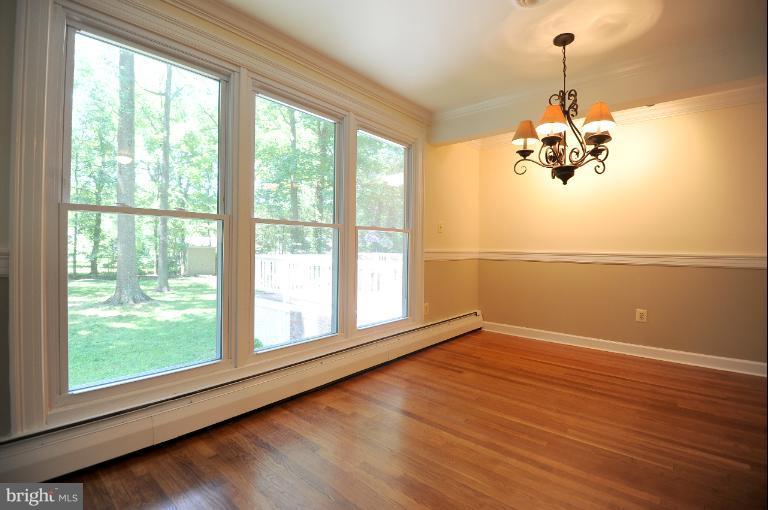 4311 Ferry Landing Road Alexandria, VA 22309 - Photo 6 of 23 Dining Room