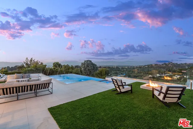 $27,500 | 4338 Gayle Drive, Tarzana, CA 91356