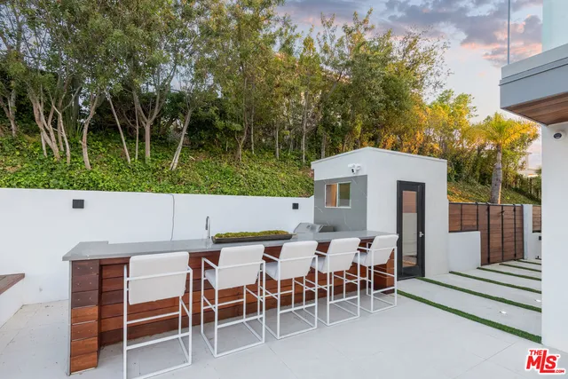 $27,500 | 4338 Gayle Drive, Tarzana, CA 91356