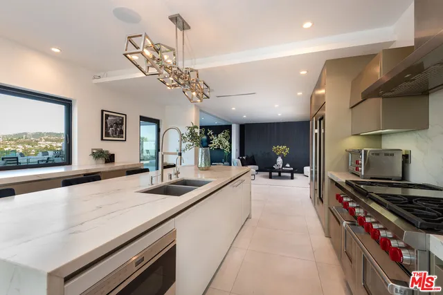 $27,500 | 4338 Gayle Drive, Tarzana, CA 91356