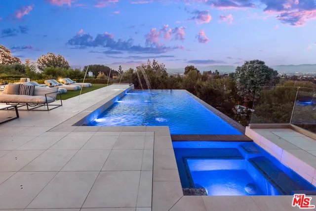 $27,500 | 4338 Gayle Drive, Tarzana, CA 91356