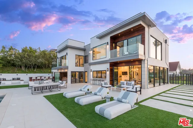 $27,500 | 4338 Gayle Drive, Tarzana, CA 91356