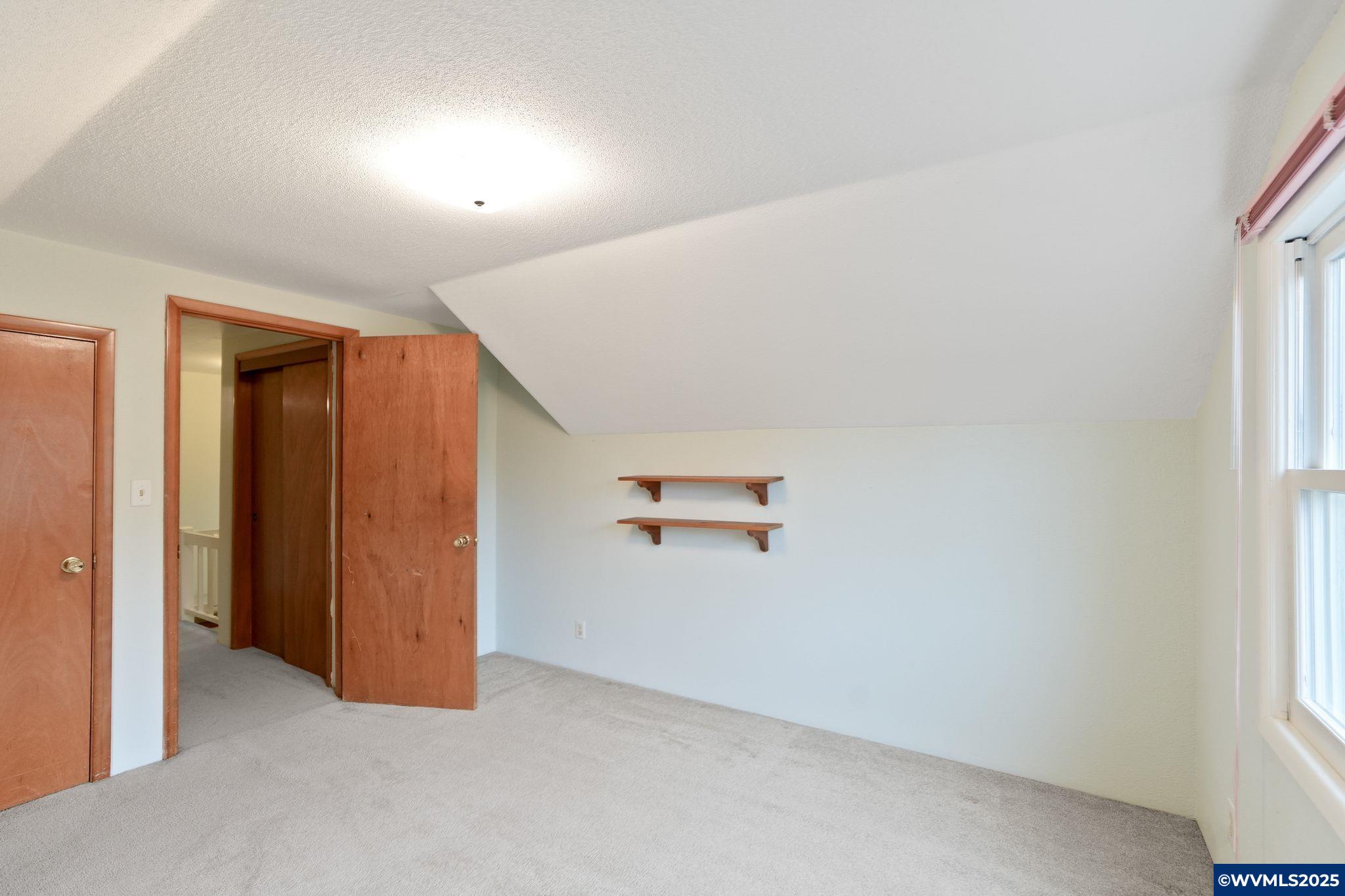3970 Lone Oak Road Southeast Salem, OR 97302 - Photo 35 of 39 Gallery Image 35