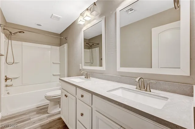 $649,500 | 9977 Fletcher Peak Avenue, Las Vegas, NV 89178