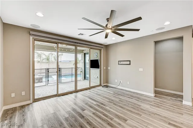 $649,500 | 9977 Fletcher Peak Avenue, Las Vegas, NV 89178