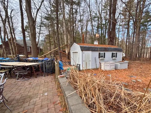 $424,900 | 38 Mill Road, North Hampton, NH 03862