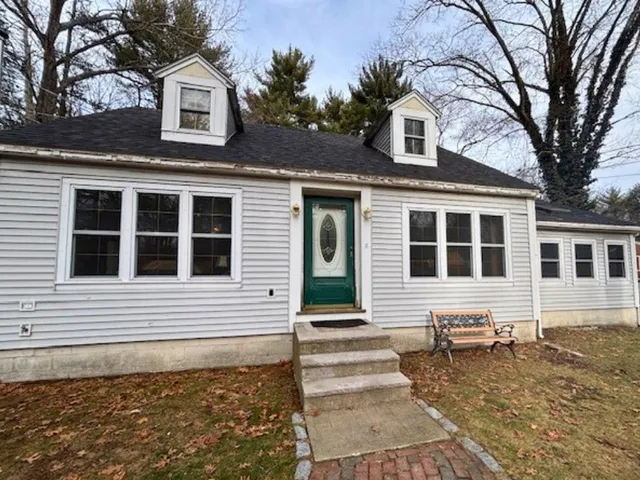 $424,900 | 38 Mill Road, North Hampton, NH 03862