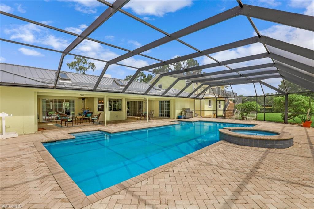 762 Hickory Road Naples, FL 34108 - Photo 29 of 35 Lots of space to entertain