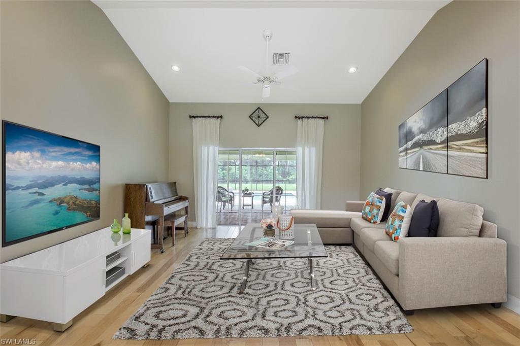 762 Hickory Road Naples, FL 34108 - Photo 3 of 35 Living Room (Virtual)