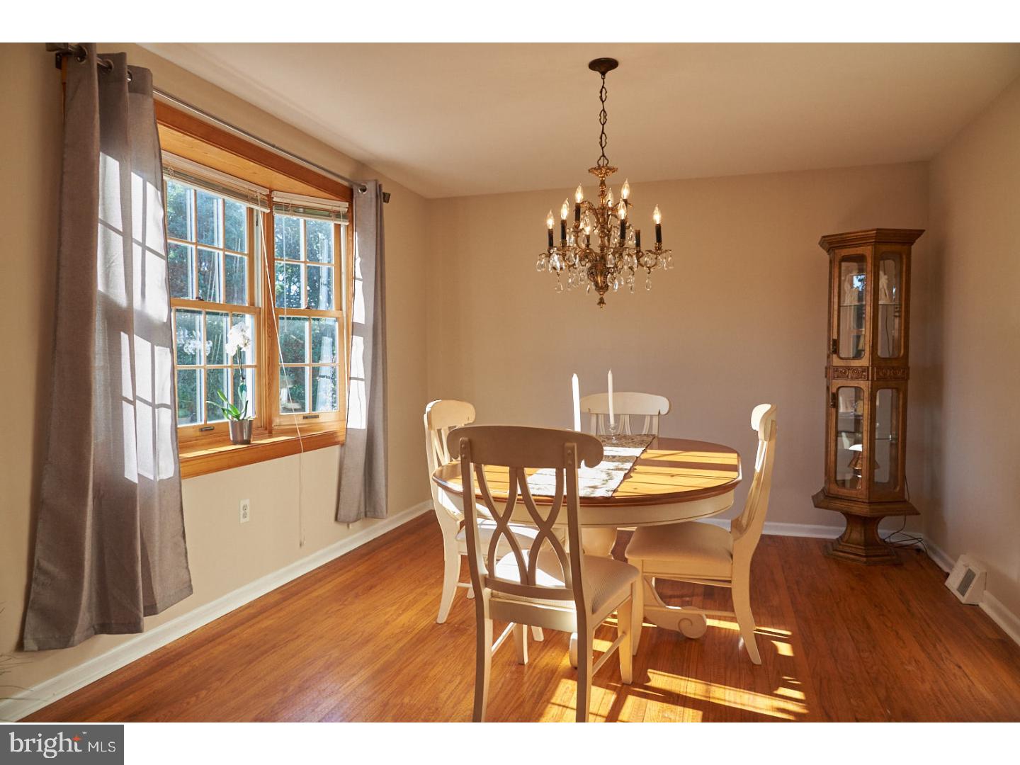 28 Kelinger Road Churchville, PA 18966 - Photo 7 of 25 Dining Room