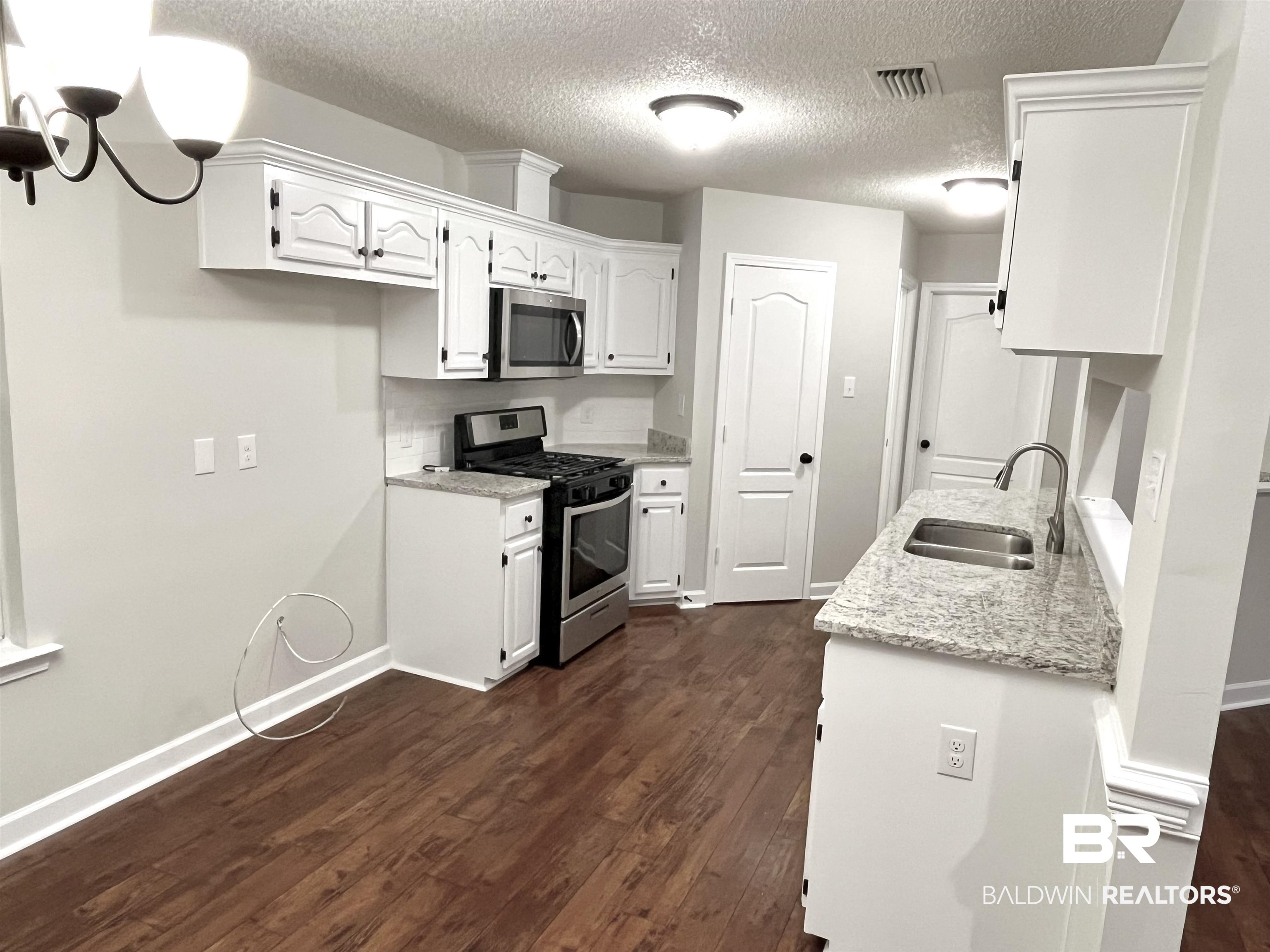 31290 Shambo Road Daphne, AL 36527 - Photo 9 of 22