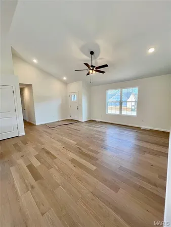 $312,900 | 801 Lakeway Drive, Labadie, MO 63055