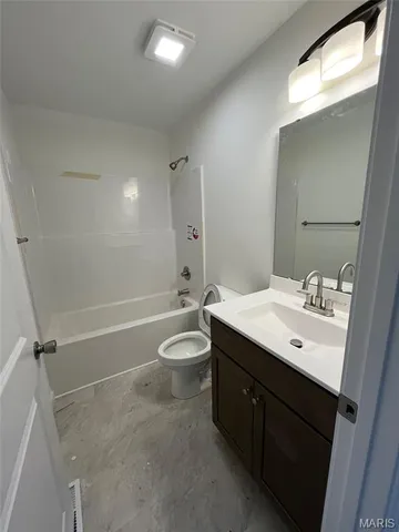 $312,900 | 801 Lakeway Drive, Labadie, MO 63055