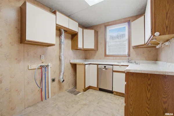 $319,900 | 3612 North Harvard Avenue, Peoria, IL 61611