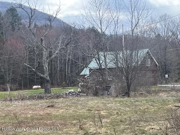 $1,743,000 | 184-210 Silver Spring Road, Jewett, NY 12492