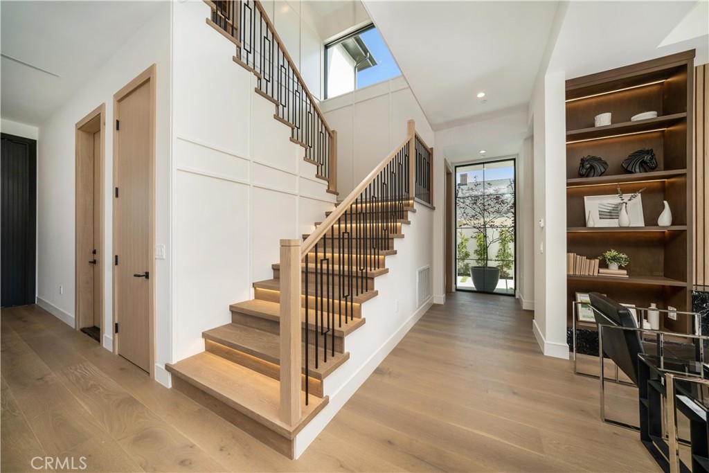 4919 Mammoth Avenue Sherman Oaks, CA 91423 - Photo 27 of 29 a view of entryway and hall with wooden floor